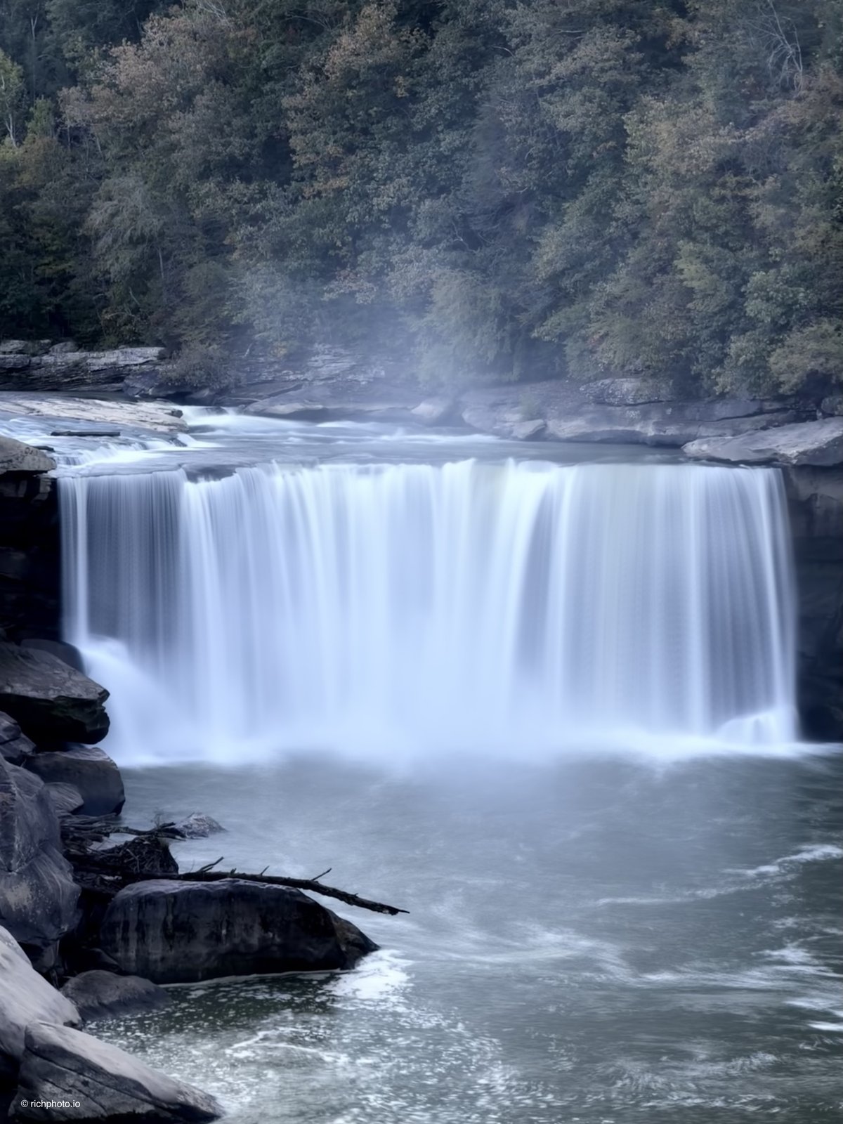 The Curtain, Cumberland Falls, Kentucky